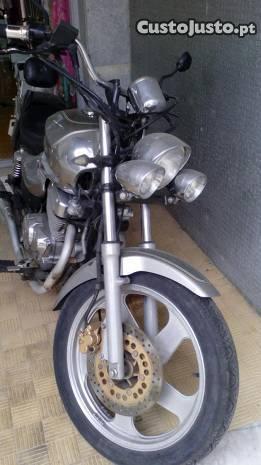 moto 250cc negociável