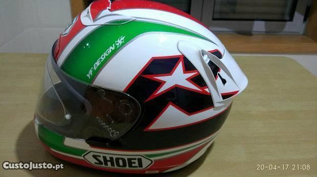 Capacete shoei