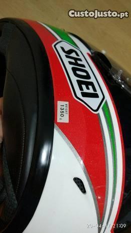 Capacete shoei