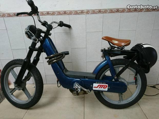 Bicicleta com motor auxiliar piaggio ciao