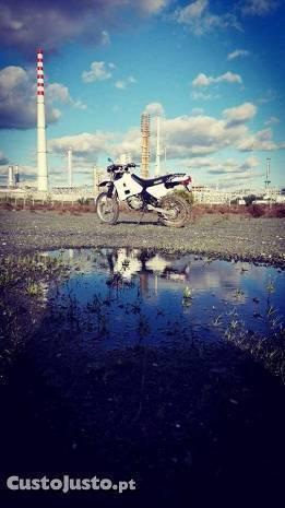 DT 125 R 2 tempos 16.9 kW