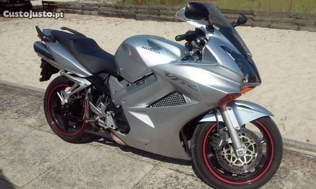 Honda Vfr 800 v-tec