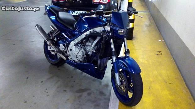 Honda Cbr 600 streetfighter