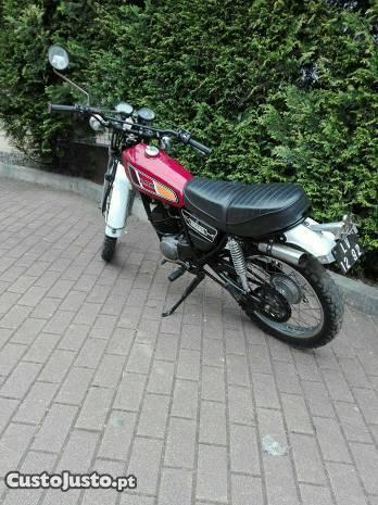 Yamaha enduro década 70 nacional 125 cc