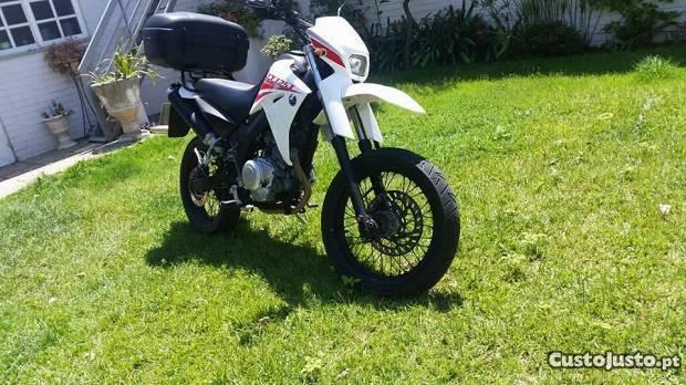 yamaha xt 125x 2011