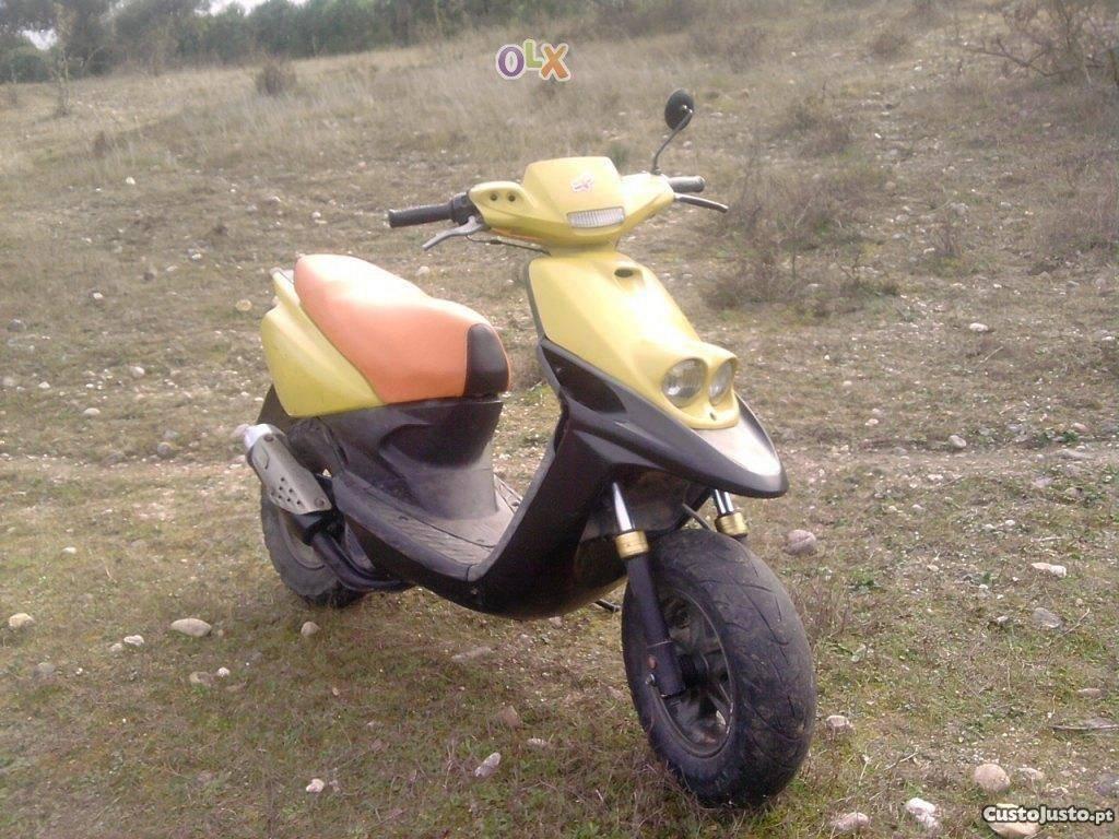scooter Yamaha Bws