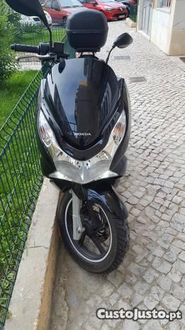 Honda pcx semi nova