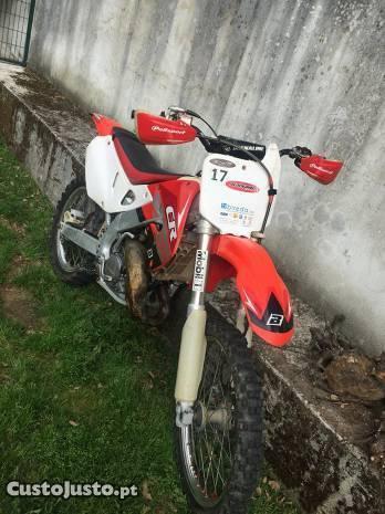 Honda CR125