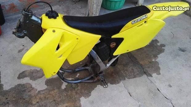 suzuki rm 250