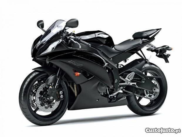 Material Yamaha R6 - 2011 -Origem e competição