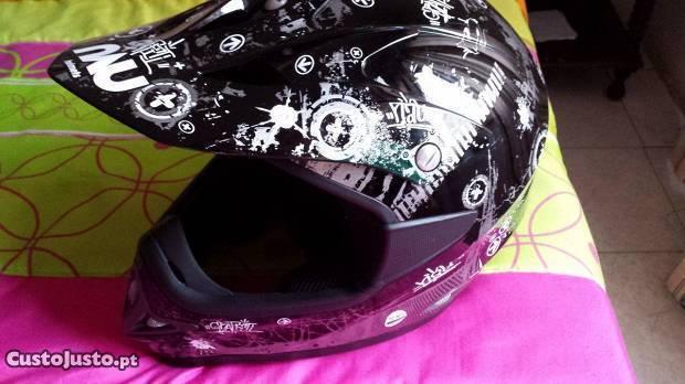 Capacete Nau N45 Graffiti