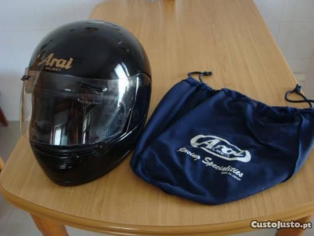 Capacete Arai integral