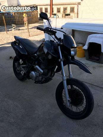 Yamaha XT600 Supermotard