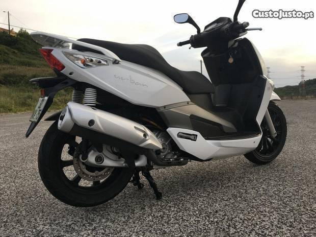 Scooter Aeon 350i