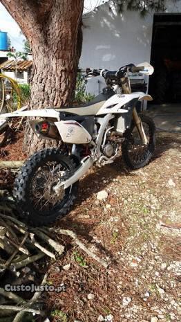 yamaha yzf 250 4t matriculada