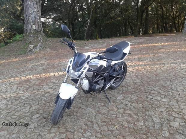 Megelli 125 S