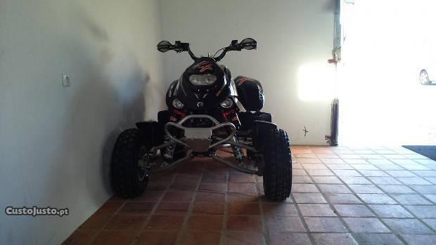 Can am ds650x