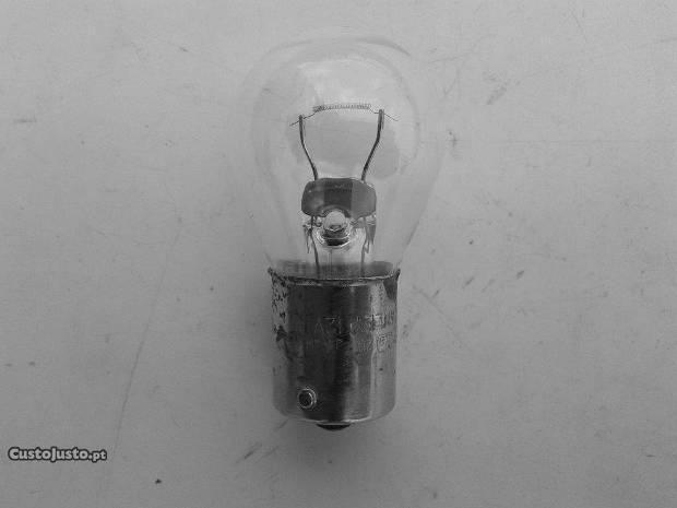 Lâmpada Stanley P21W 12 volts 1 polo 2 pernes