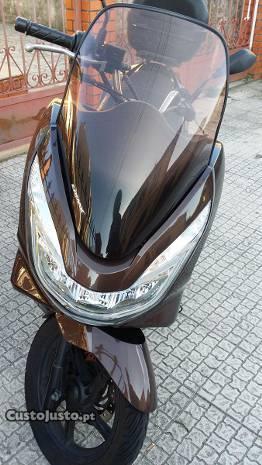 Honda pcx 125