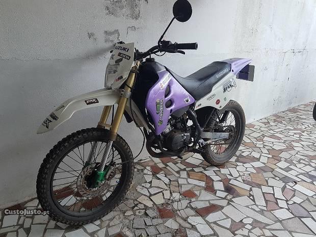 Suzuki rmx 50