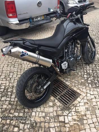 Yamaha xt660