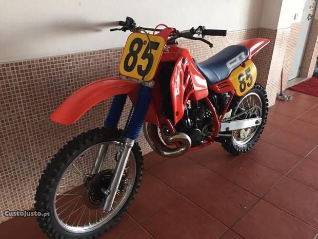 Honda cr 500