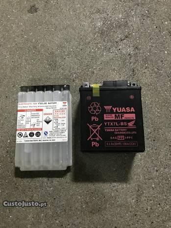 Bateria yuasa ytx7l-Bs