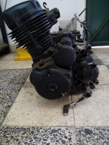 Motor honda 125 para peças so chamadas