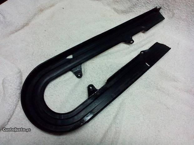 Yamaha SR 125 - resguardo da corrente