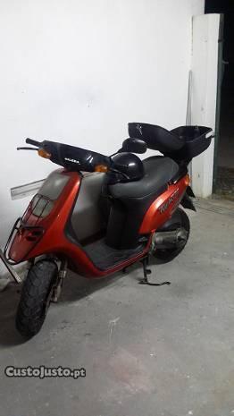 scoter typhoon