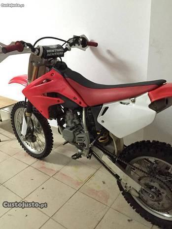 Honda cr85