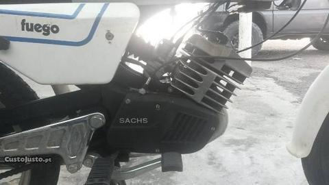 motor sachs 6v