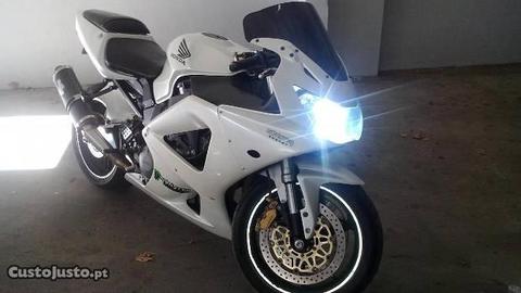 Honda CBR 900rr