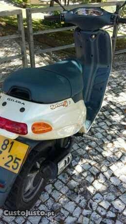 Scooter com 2000 kilometros