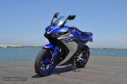 Yamaha YZF R3 2016 ABS - Race Blue - Full Extras