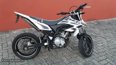 Yamaha Wr 125 x 2014 (Como nova)