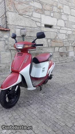 Scoter Yamaha ct 50 impecável com documentos imtt