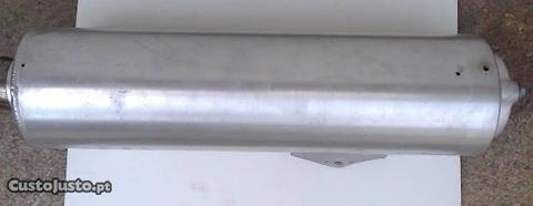 Ponteira de escape da Honda CBR 900 RR