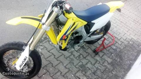 Suzuki rmz 450 supermotard