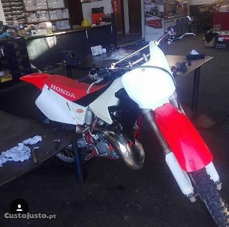 Honda cr125