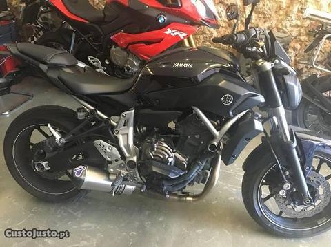 Yamaha MT-07