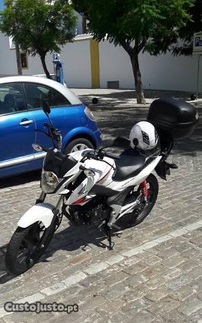 Honda cb125f 2016