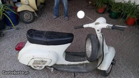 Vespa 50s