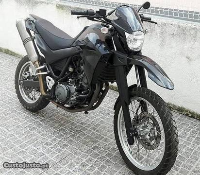 Yamaha XT 660 R de 2008 = Nova, só 10.000 km