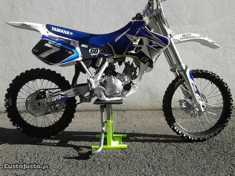 Yamaha YZ 125