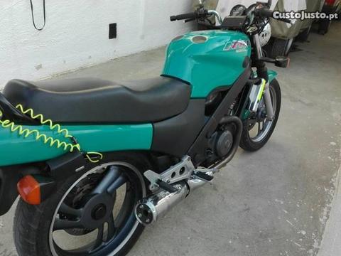 moto Honda ntv 650