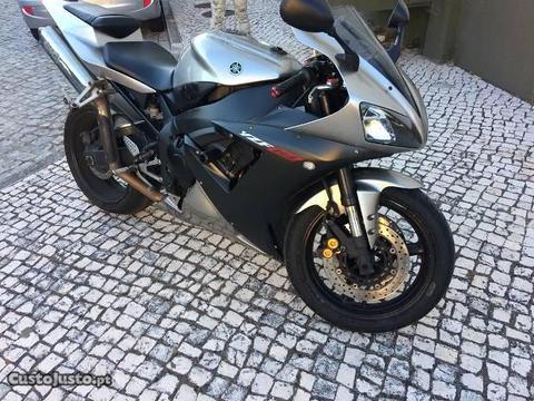 Yamaha yzf r1 de 2002