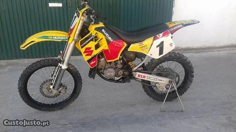 Suzuki rm 125