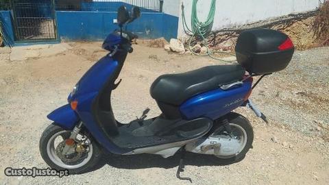 Scooter em bom estado