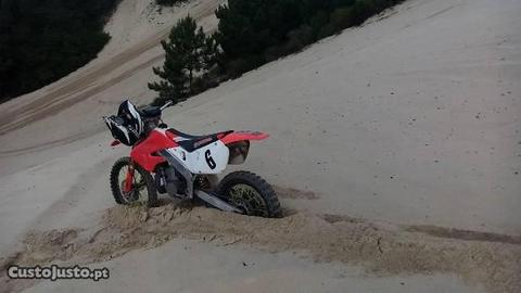 Cr 250